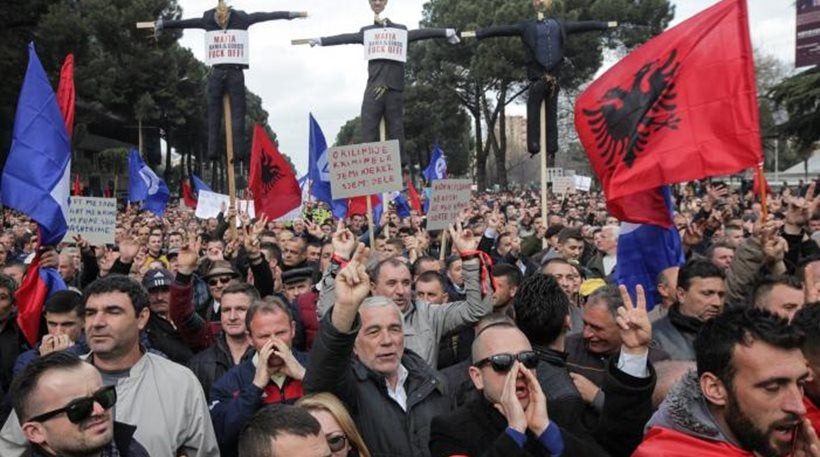 Αλβανία: Η αντιπολίτευση καλεί σε «πολιτική ανυπακοή»